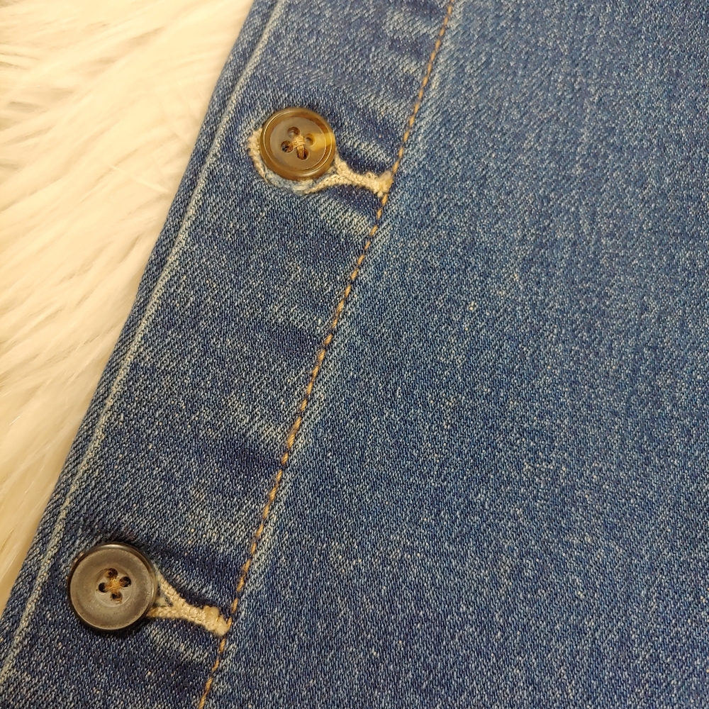 Pilcro Anthropologie high rise Boot cut jeans Retro Flared Buttons Hem size 28 - Picture 8 of 14